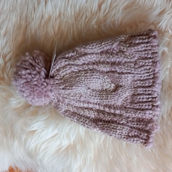 LC Lauren Conrad Chunky Cable-Knit Winter Hat - Picture 1 of 3
